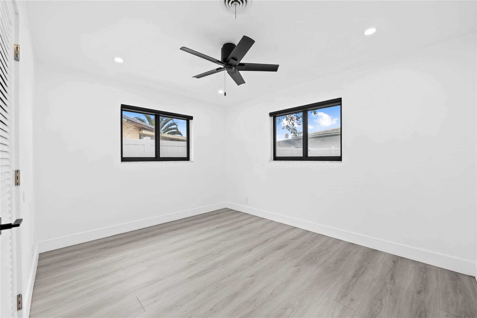 2634 NW 52nd Court, Fort Lauderdale, FL 33309 Photo