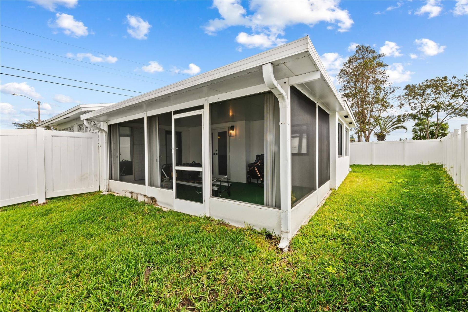 2634 NW 52nd Court, Fort Lauderdale, FL 33309 Photo