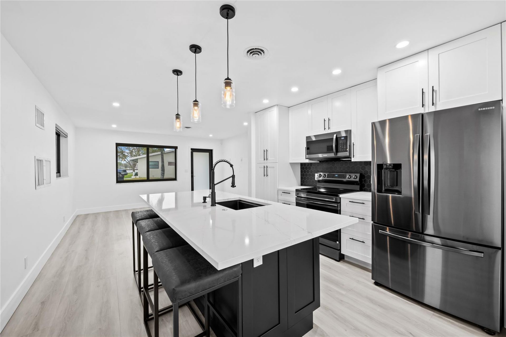 2634 NW 52nd Court, Fort Lauderdale, FL 33309 Photo