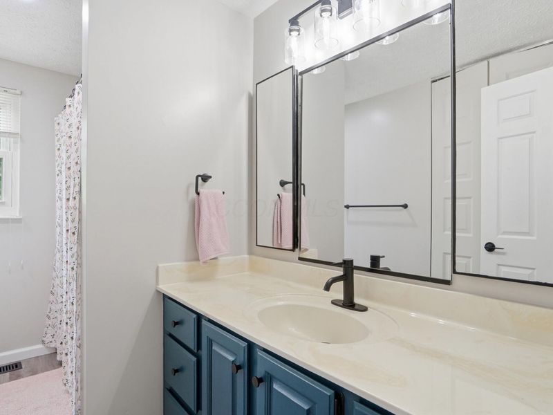 3846 Saddlebrook Court, Columbus, OH 43221 Photo 48