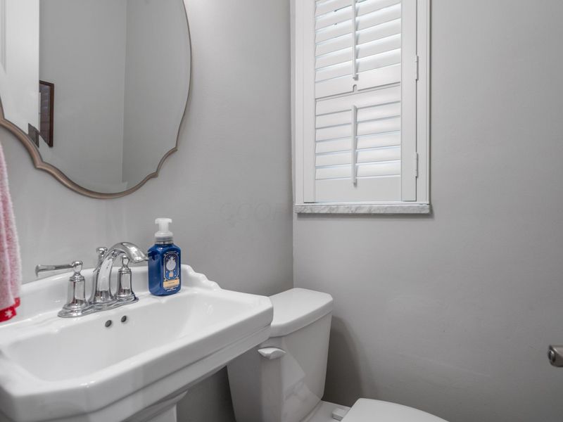 212 S Gould Road, Columbus, OH 43209 Photo 37