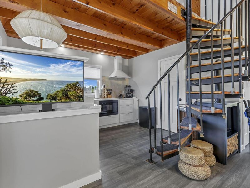 33014 Oliver Road, Logan, OH 43138 Photo 10