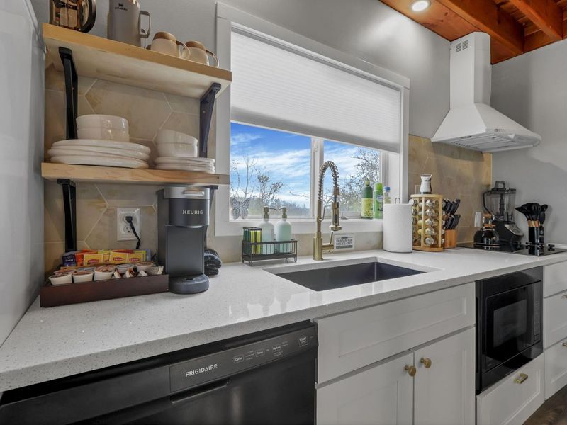 33014 Oliver Road, Logan, OH 43138 Photo 14