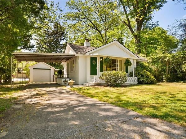 2218 East Street SE, Covington, GA 30014