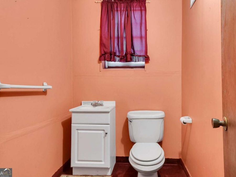 Property Image 28