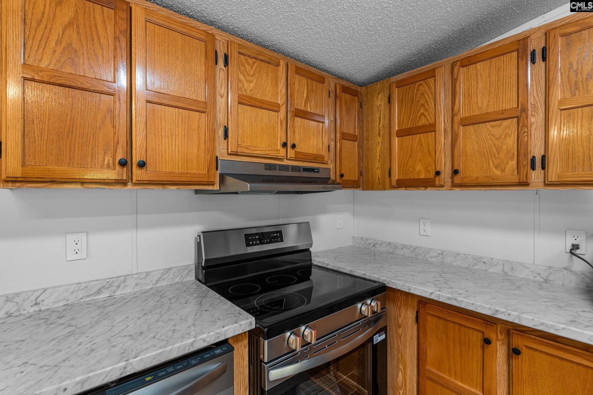 1749 Blacksgate East Road Photo 8