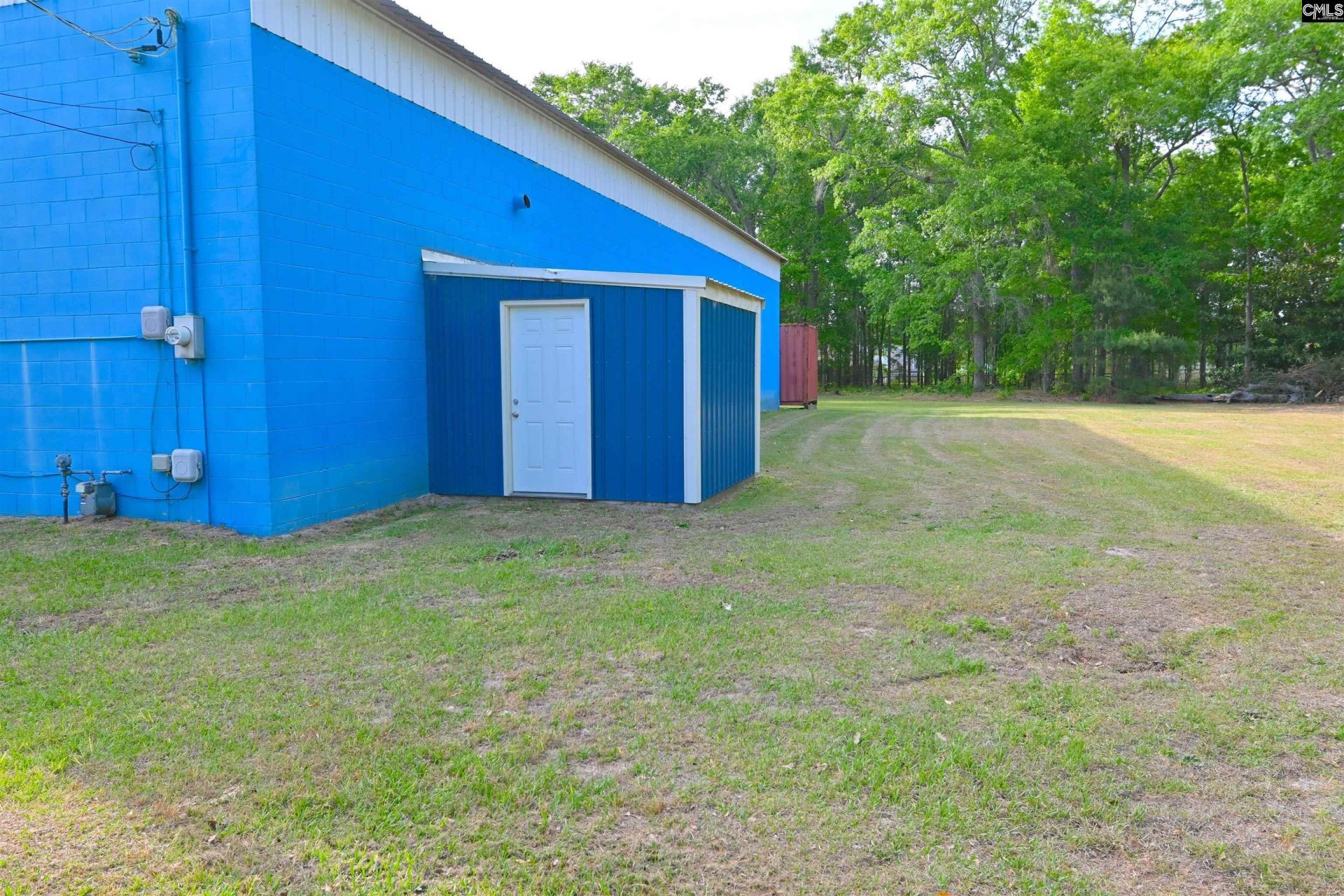 402 N Lee Street Photo 17