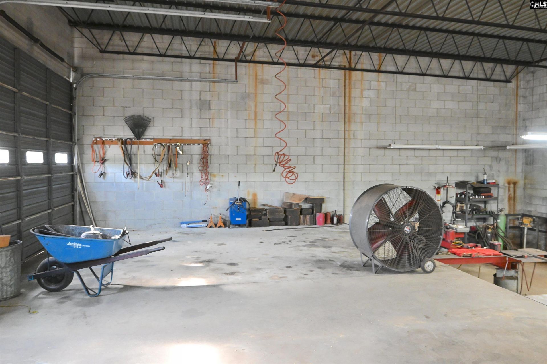 402 N Lee Street Photo 7