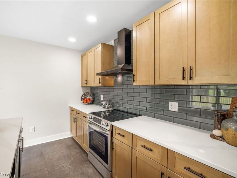 3208 Royal Avenue NE, Canton, OH 44705 Photo 19