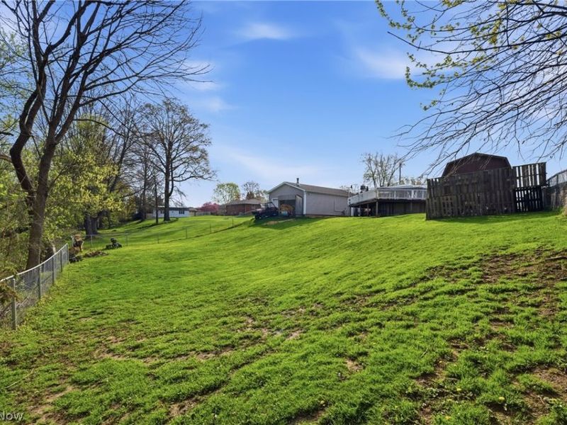 13073 Cloverleaf Street NW, Massillon, OH 44647 Photo 29