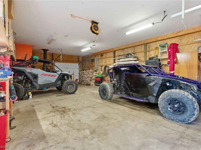 13073 Cloverleaf Street NW, Massillon, OH 44647 Photo 31