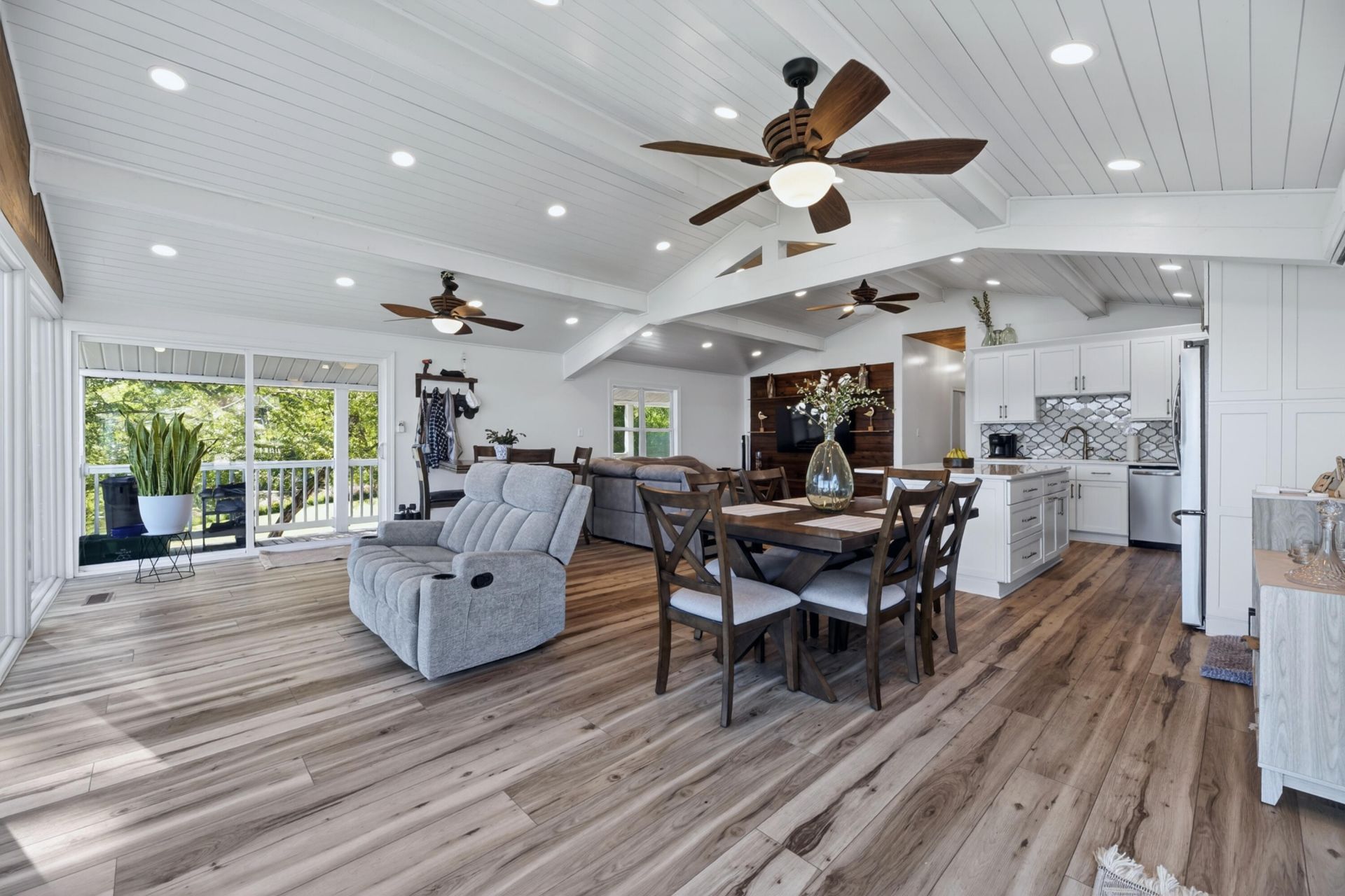 1719 Taw Caw Drive Photo 11