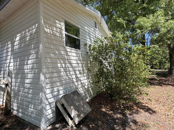 2839 Beall Packing Road , Bonifay, FL 32425