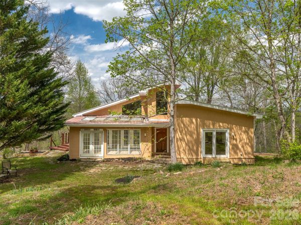 76 Raven Rock Lane, Marshall, NC 28753