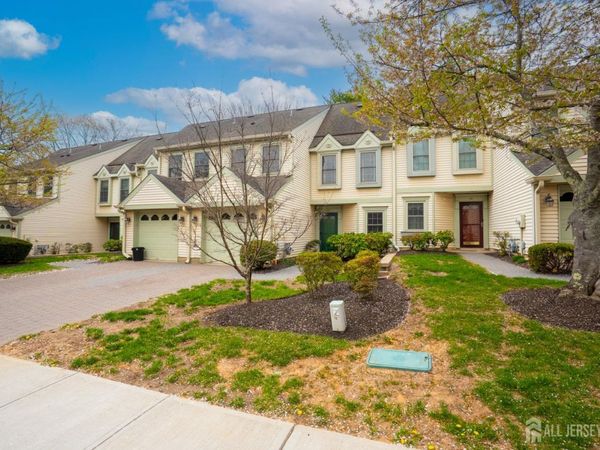 62 Fair Acres Court, South Brunswick, NJ 08540