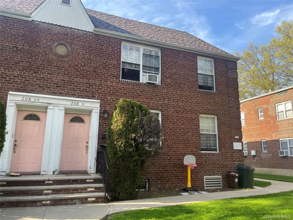 208-11 41 Avenue , Unit 2, Bayside, NY 11361