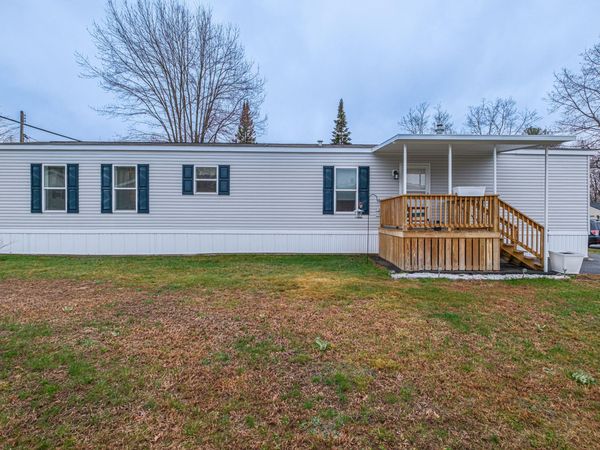 23 Kapote Drive , Norway, ME 04268