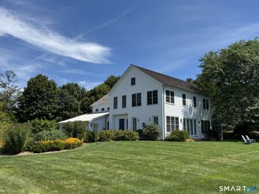 79 East, Washington, CT 06793