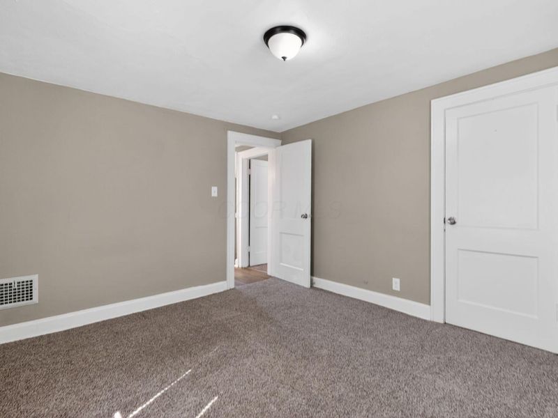 85 S Powell Avenue, Columbus, OH 43204 Photo 22