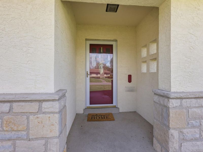 2457 Brookwood Road, Columbus, OH 43209 Photo 2