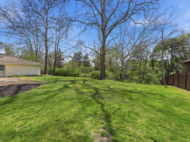 2457 Brookwood Road, Columbus, OH 43209 Photo 30