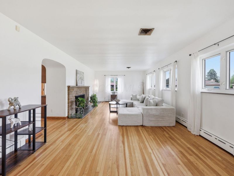 2457 Brookwood Road, Columbus, OH 43209 Photo 5