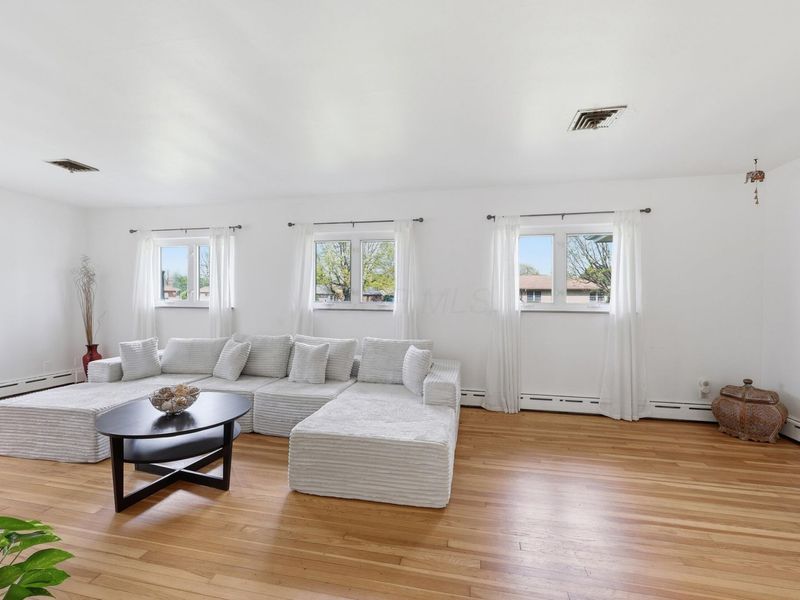 2457 Brookwood Road, Columbus, OH 43209 Photo 6