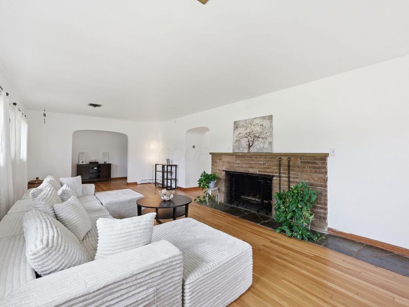 2457 Brookwood Road, Columbus, OH 43209 Photo 7