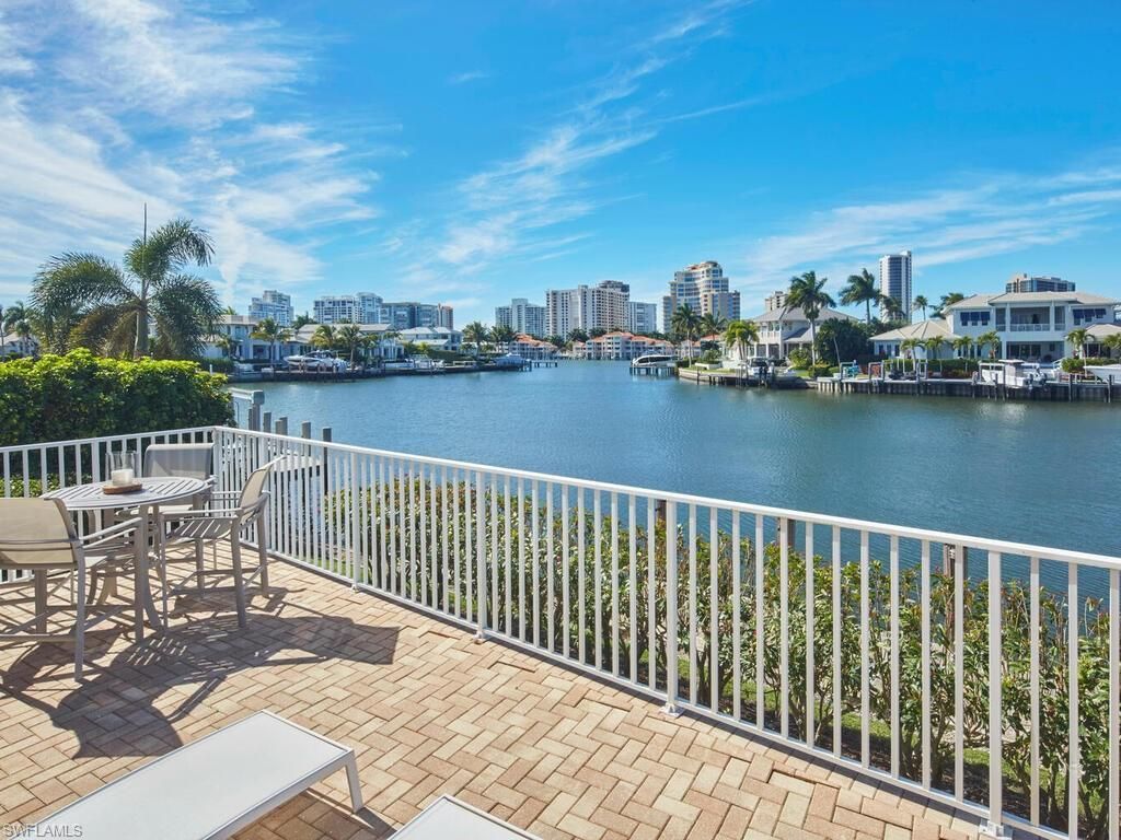 4419 Crayton Rd, Naples, FL 34103 Photo