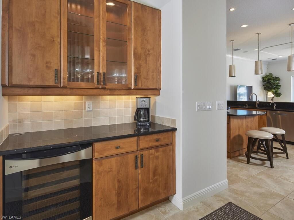 4419 Crayton Rd, Naples, FL 34103 Photo