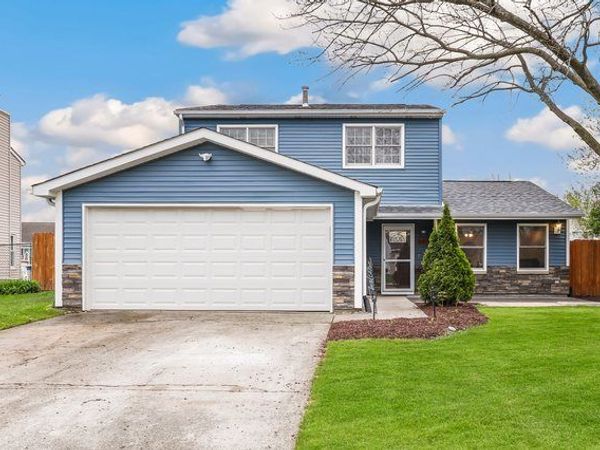 20053 S Rosewood Drive, Frankfort, IL 60423