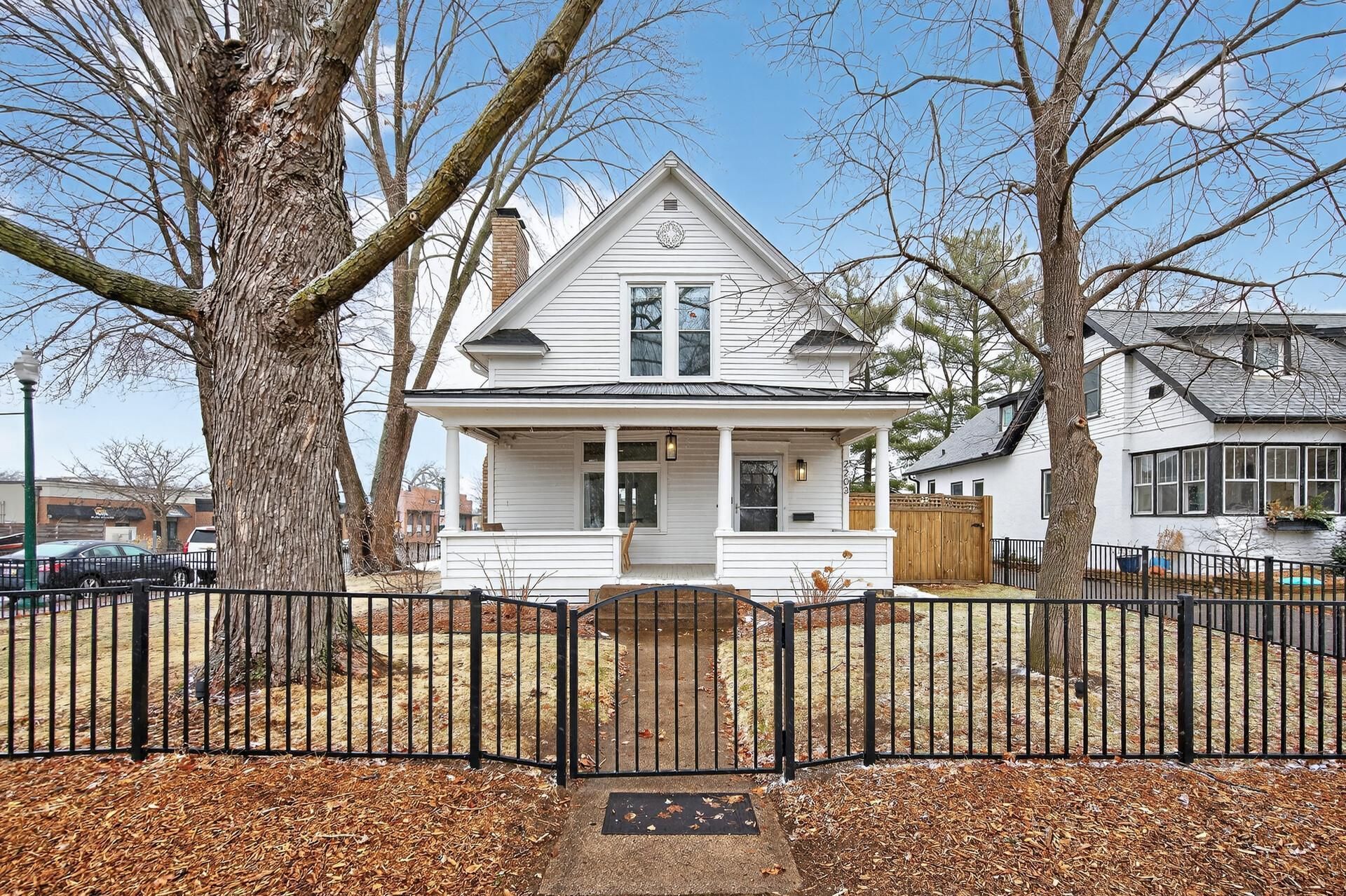 2203 2nd Street, White Bear Lake, MN 55110