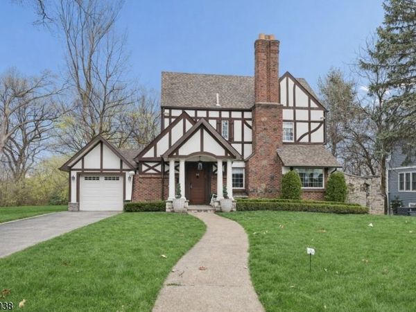 86 Crescent Ave, Passaic, NJ 07055