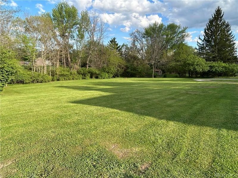 4267 W Franklin Street, Sugarcreek Township, OH 45305 Photo 2