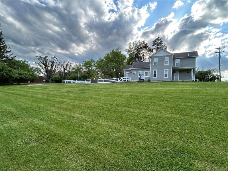 4267 W Franklin Street, Sugarcreek Township, OH 45305 Photo 3
