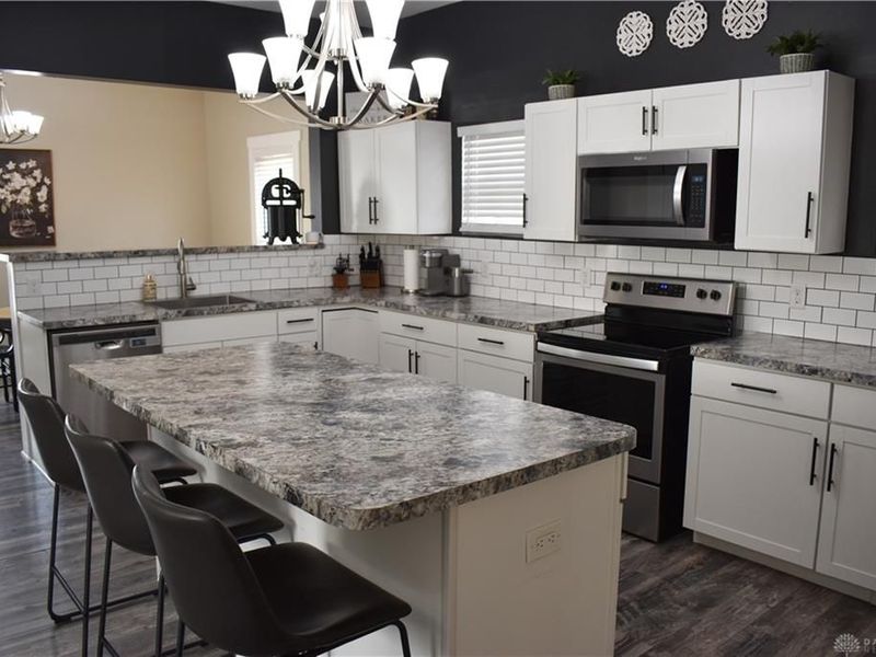 4267 W Franklin Street, Sugarcreek Township, OH 45305 Photo 5