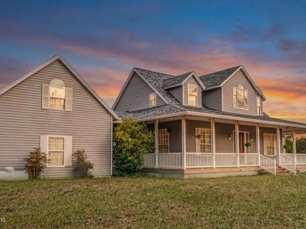 8219 MUD LAKE Road, Macclenny, FL 32063