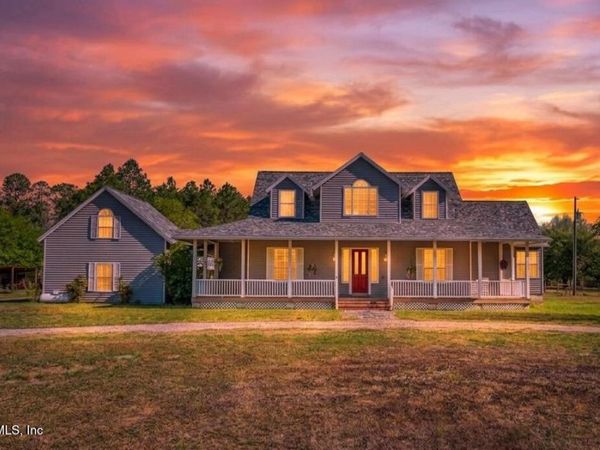 8219 MUD LAKE Road, Macclenny, FL 32063