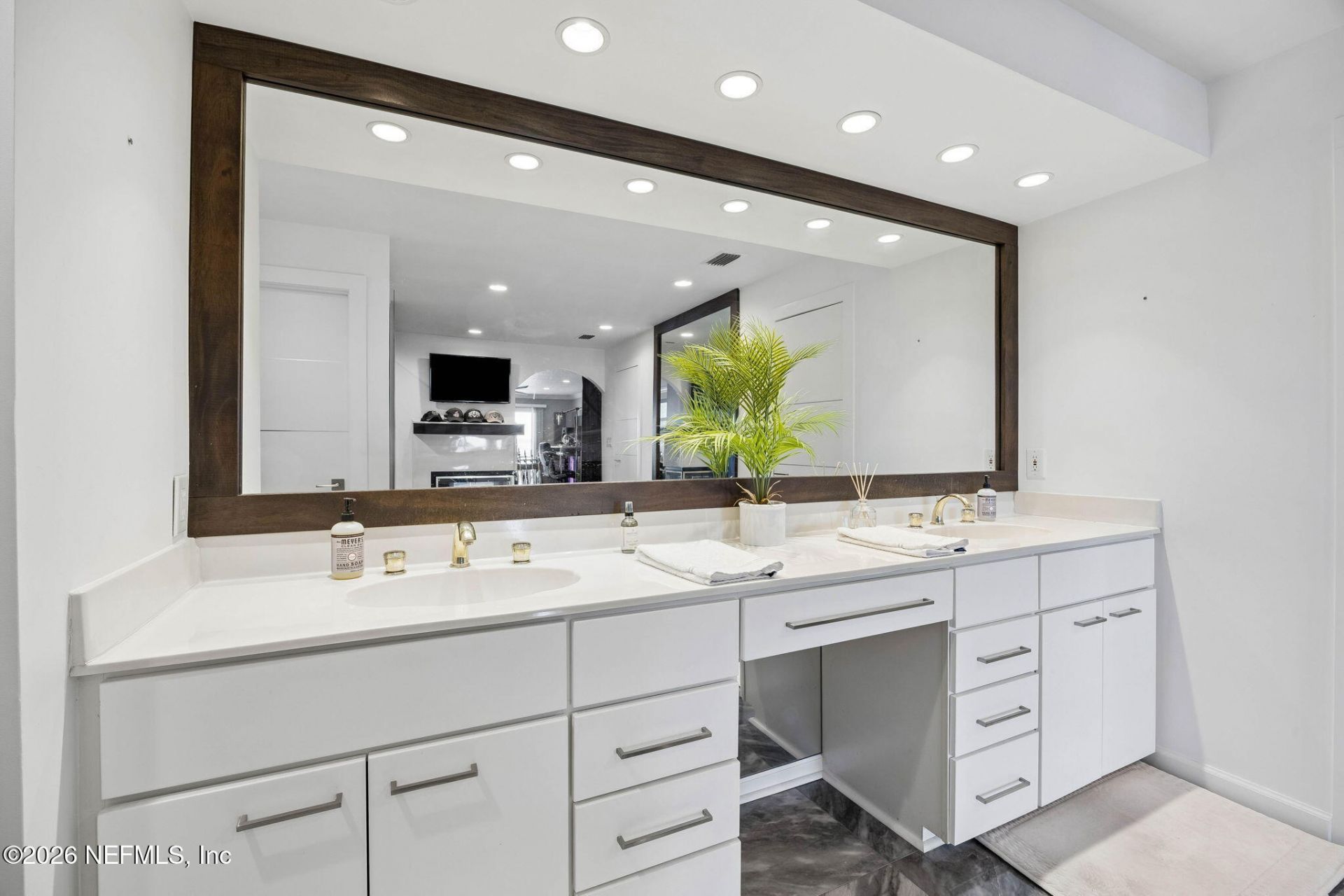 14030 Mandarin Oaks Lane, Jacksonville, FL 32223 Photo