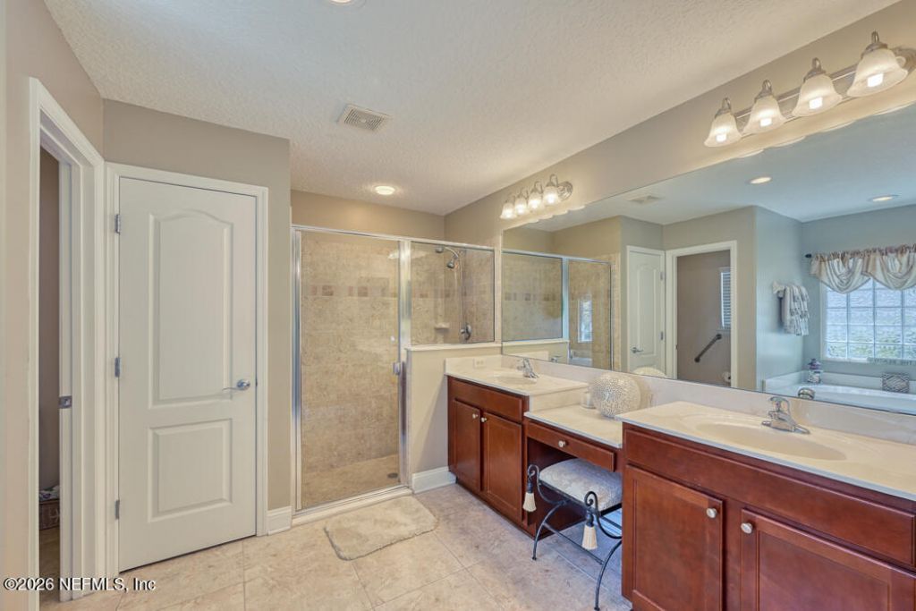 144 Oakwood Plantation Drive, Fleming Island, FL 32003 Photo