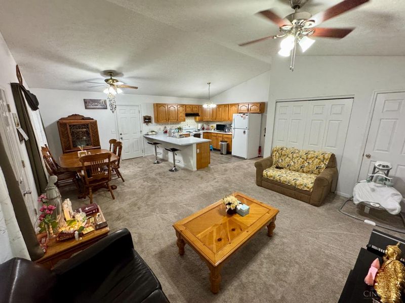 1904 Kenway Place, Middletown, OH 45044 Photo 3