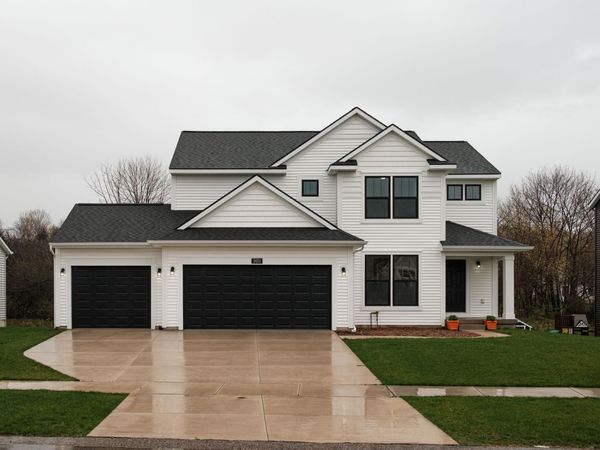 3051 Deer Haven Drive, Jenison, MI 49428