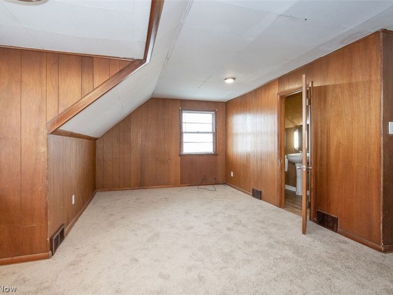 1547 Clermont Road, Cleveland, OH 44110 Photo 14