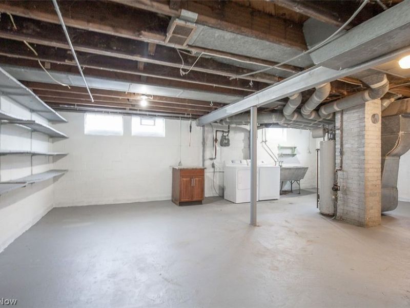 1547 Clermont Road, Cleveland, OH 44110 Photo 19