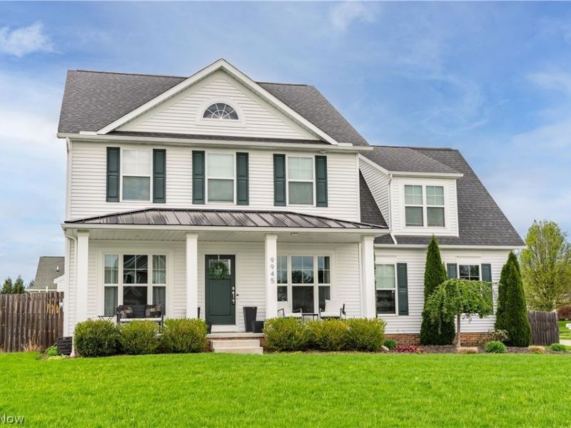 9945 Guardian Circle NW, North Canton, OH 44720 Photo 1