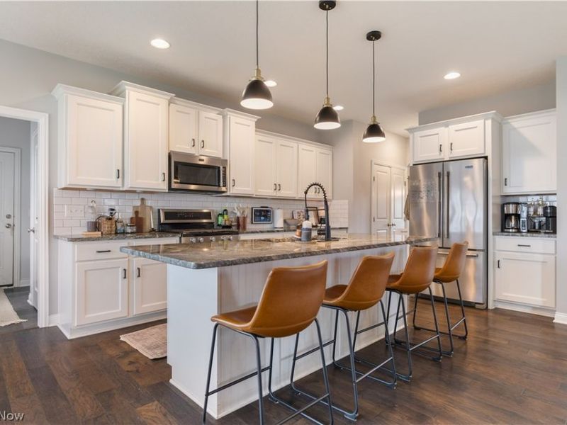 9945 Guardian Circle NW, North Canton, OH 44720 Photo 14