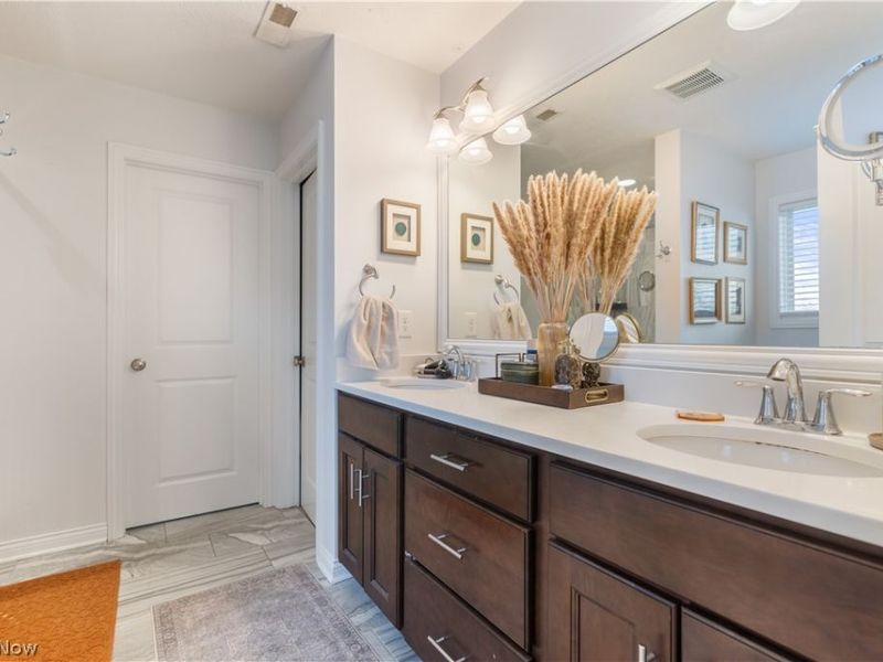 9945 Guardian Circle NW, North Canton, OH 44720 Photo 28