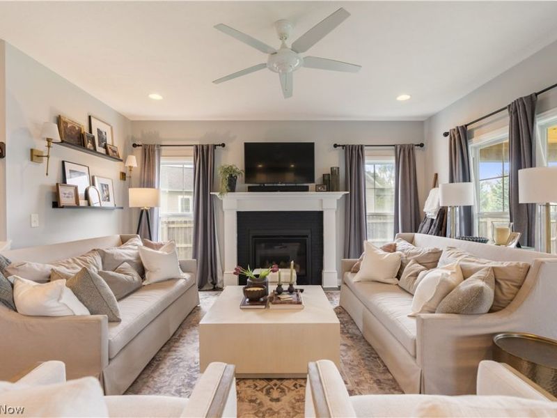 9945 Guardian Circle NW, North Canton, OH 44720 Photo 6