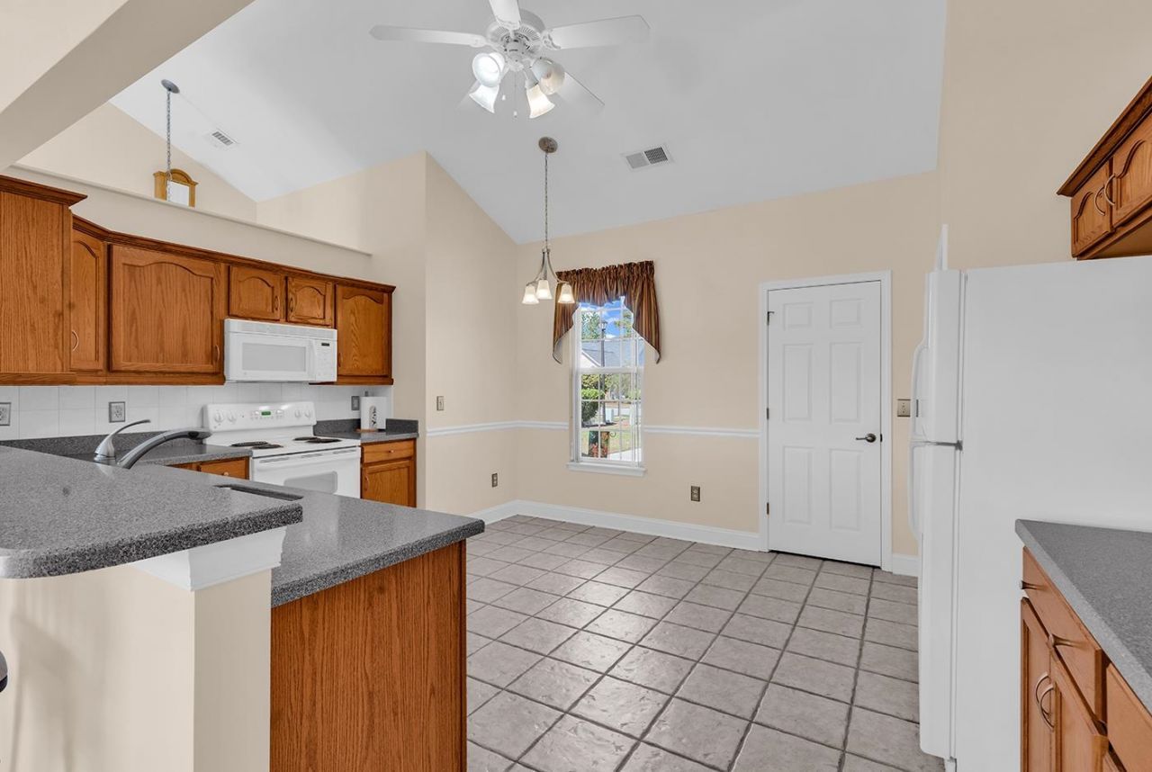 545 Sandridge Rd. Photo 12