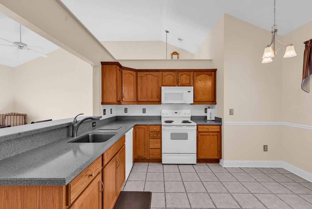 545 Sandridge Rd. Photo 17